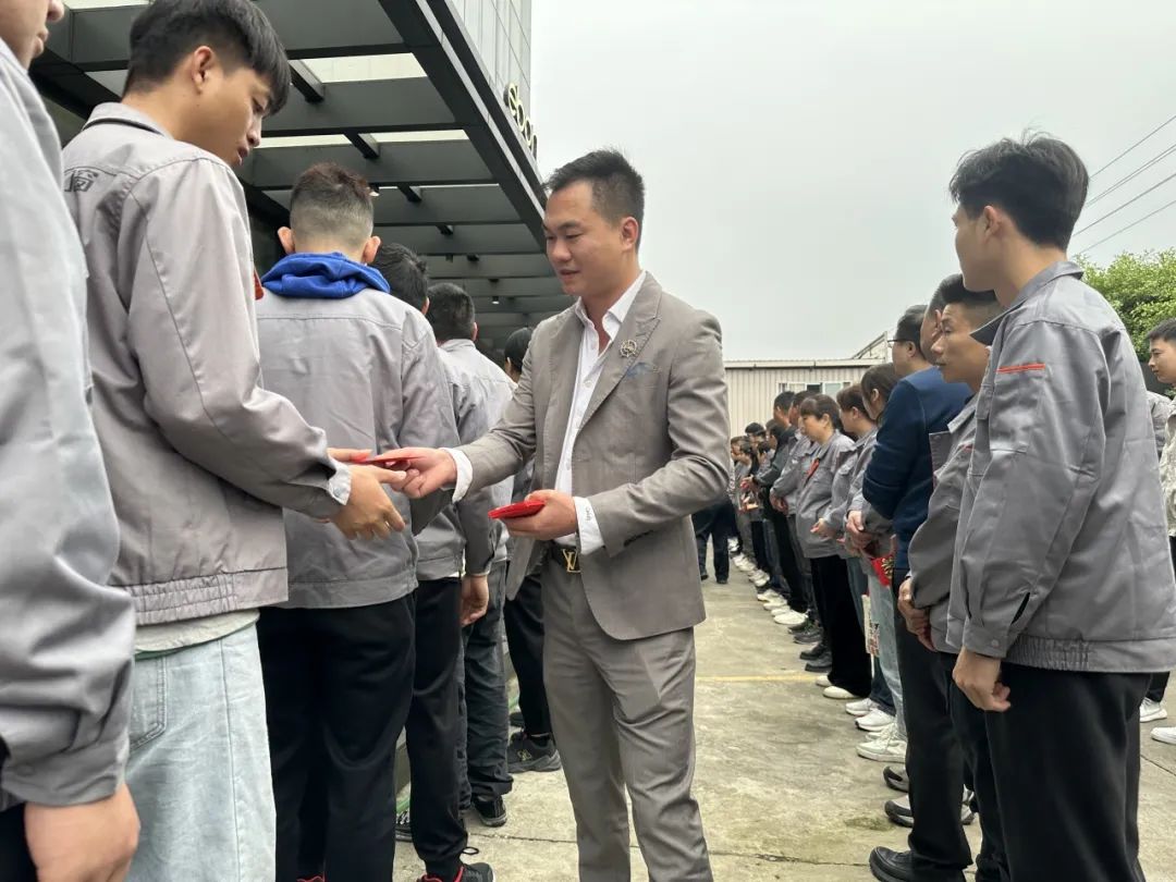 1739607065703988.jpg 7.jpg